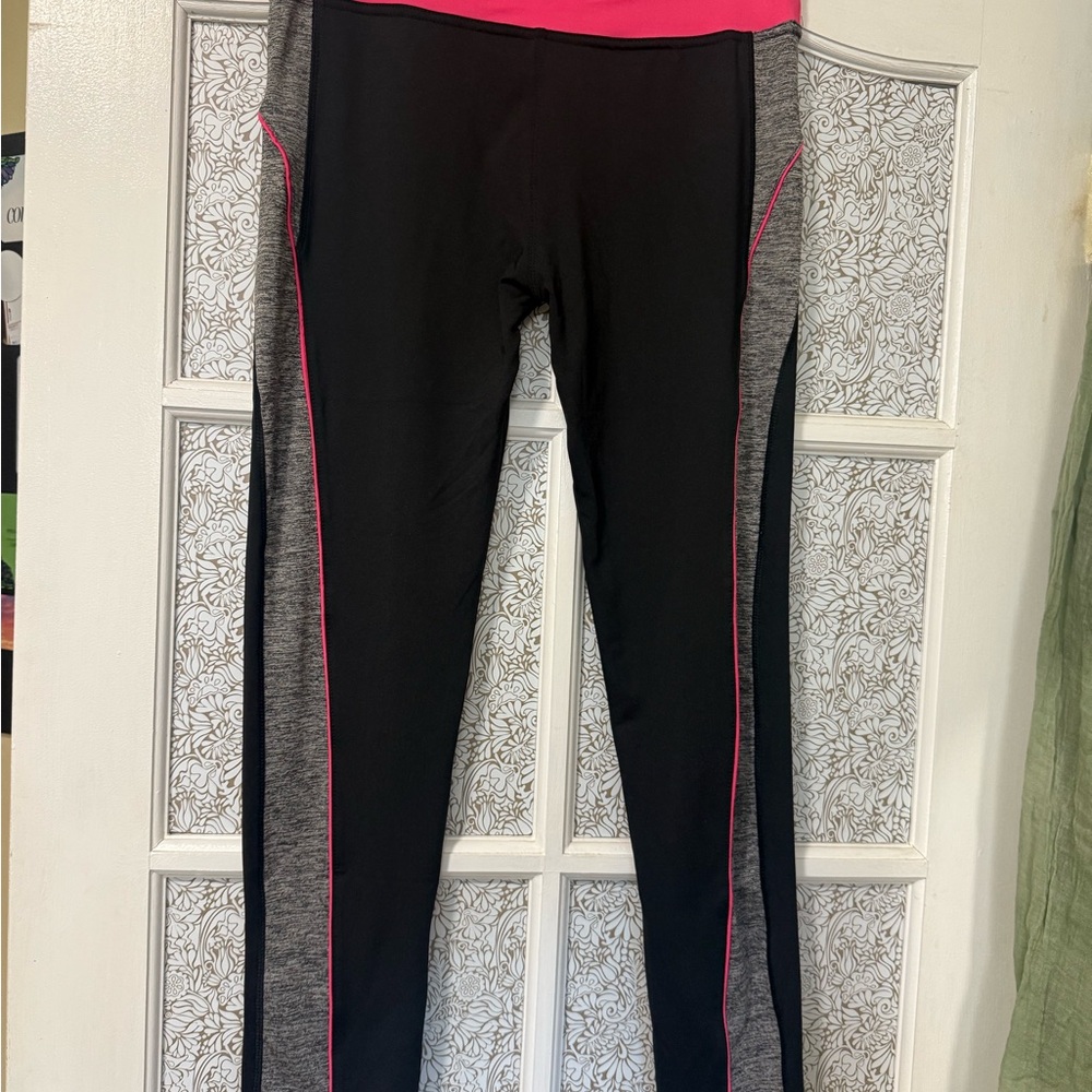Pink Black and Grey Athletic Leggings w/small Zipper Pocket 
Size L